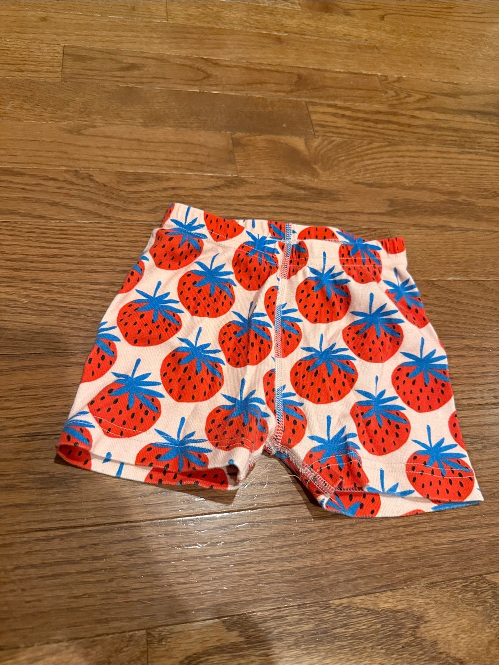 Hanna Andersson Pink Pajama Shorts with Red & Blue Strawberry Print